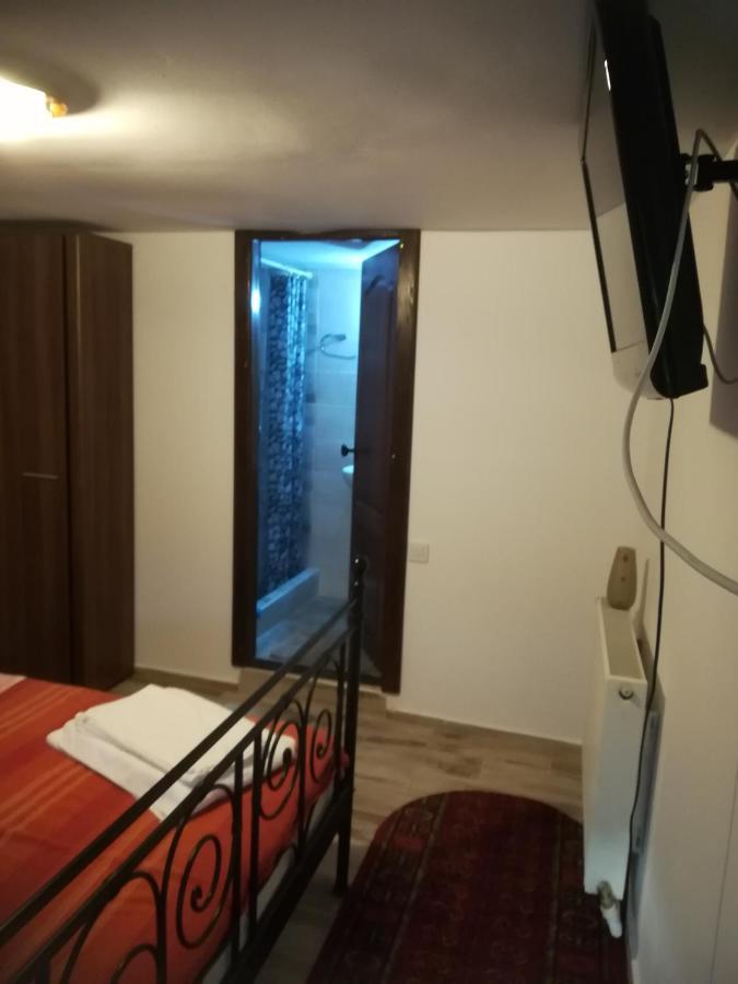 Vila Margareta Curtea de Argeş Екстериор снимка