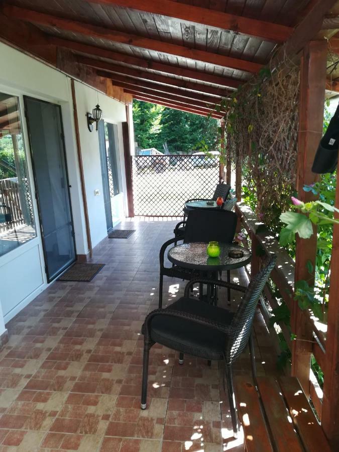Vila Margareta Curtea de Argeş Екстериор снимка